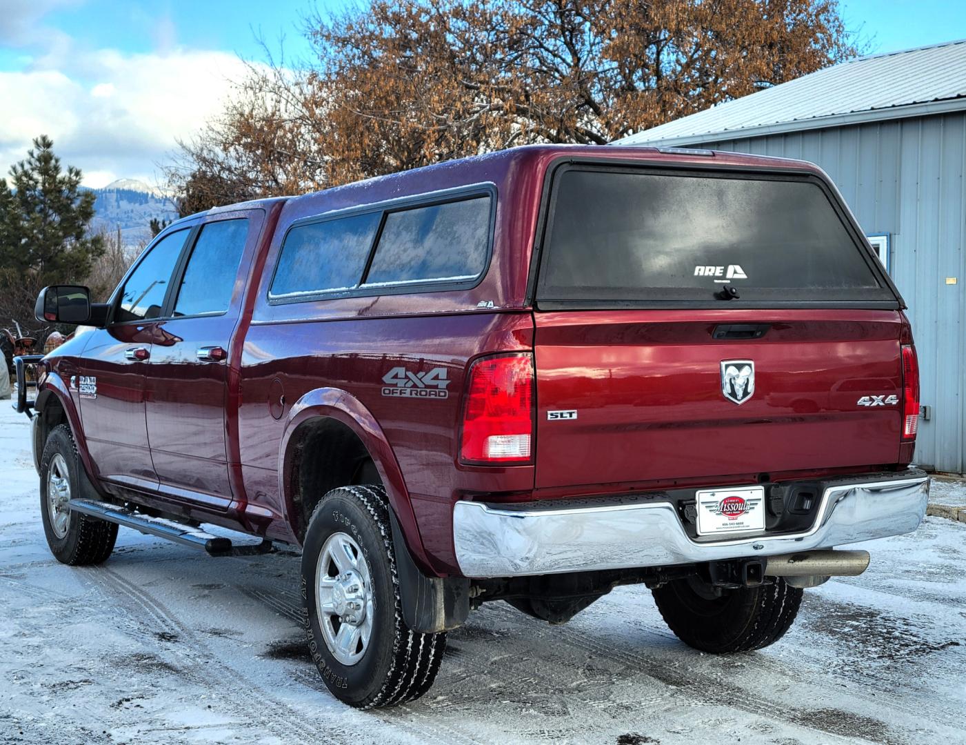 2018 Maroon /Black RAM 2500 SLT (3C6UR5DL4JG) with an 6.7 L Cummins Turbo Diesel engine, 6-Speed Automatic transmission, located at 450 N Russell, Missoula, MT, 59801, (406) 543-6600, 46.874496, -114.017433 - Only 12,839 Miles. Mint Condition/ 4 Wheel Drive. 6.7L Cummins Turbo Diesel. 6 Speed Automatic Transmission. Matching Topper. Touchscreen Display. AM FM Bluetooth. Power Drivers Seat. Air. Cruise. Tilt. Power Windows and Locks. Backup Camera. - Photo#8